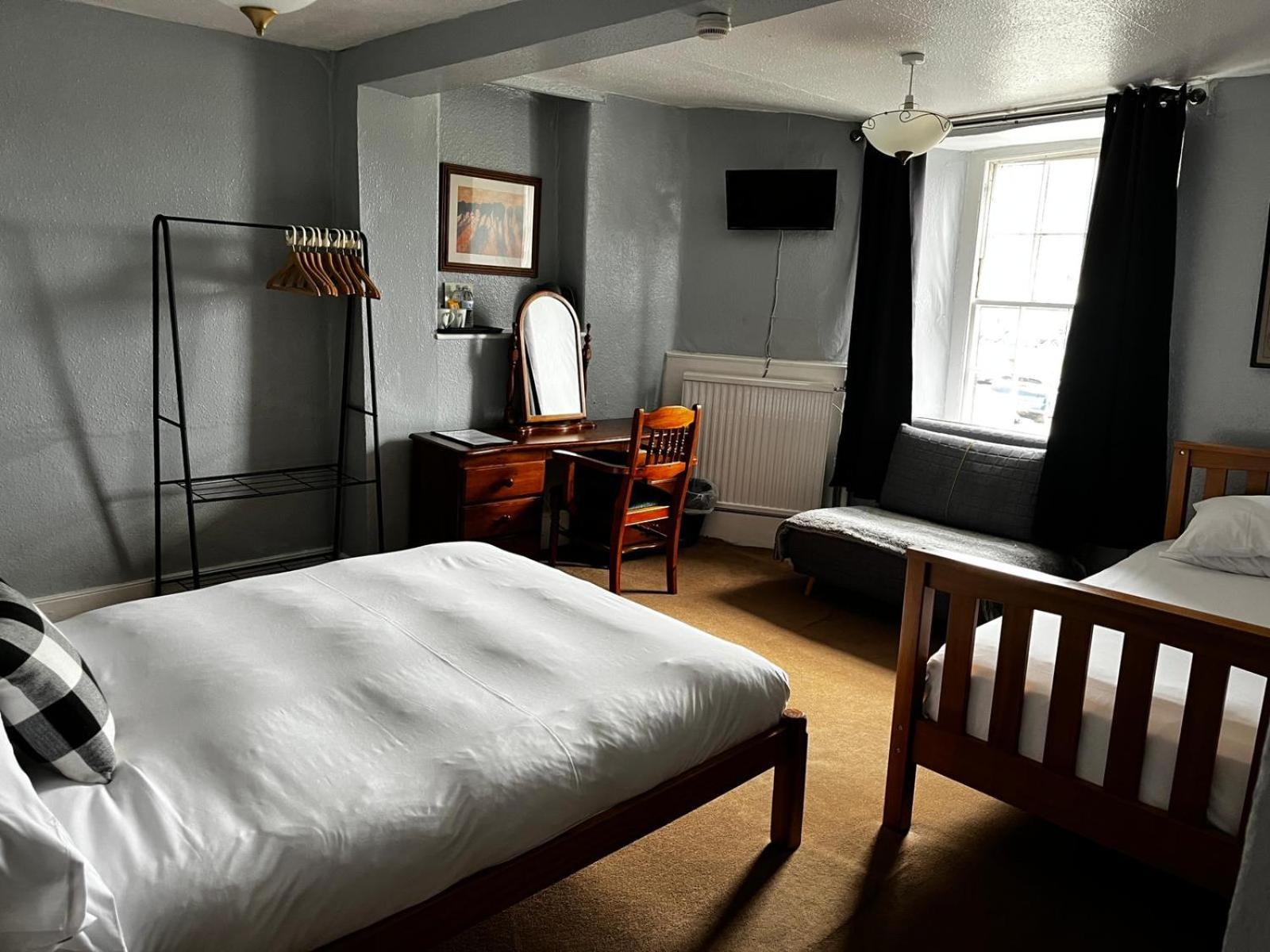Black Bull Hotel Reeth Dış mekan fotoğraf