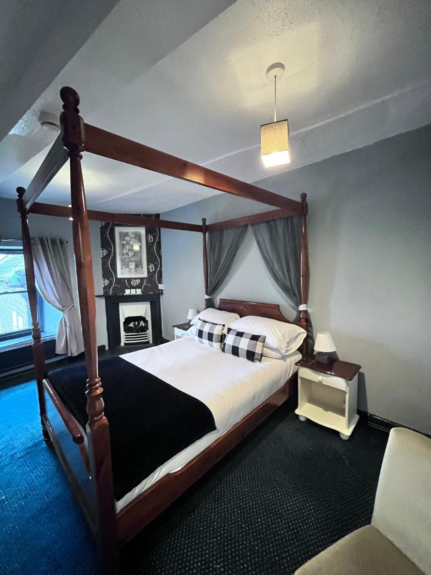 Black Bull Hotel Reeth Dış mekan fotoğraf